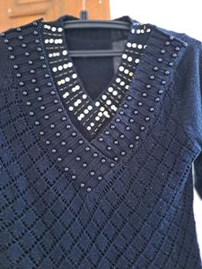 Women Woolen Top