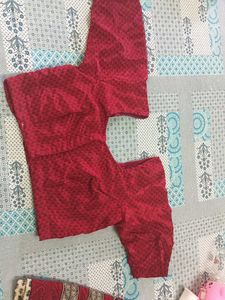 Printed Maroon And Off White Silk Saree