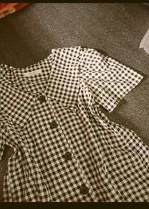 Gingham Peter Pan Collar Top