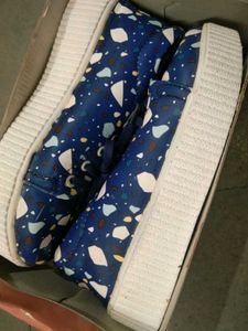 BLUE SNEAKERS FOR GIRLS