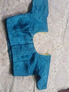 BEAUTIFUL NEW SAREE WITH BLOUSE