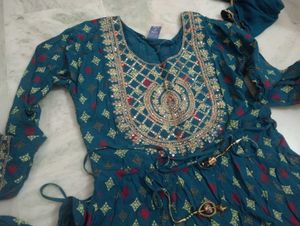 Elegant anarkali Kurta Set