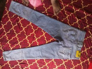 Light Wash Denim Jeans