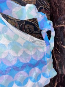 Sleeveless New Top