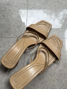Zara Beige Heel