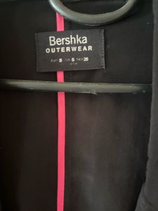 Berksha Chic Black Blazer