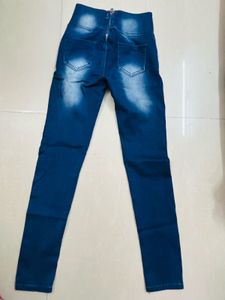 High-Waisted Blue Skinny Jeans – Stretch Denim