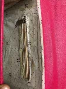 Pretty Sling Bag