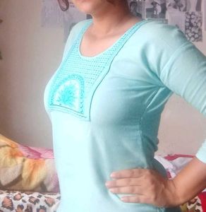 Kurti💦