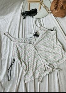 Combo Of Forever 21 Tee And Boho Skirt