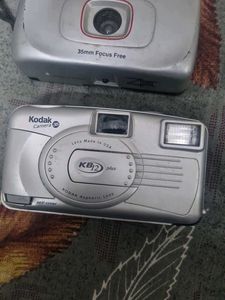 Vintage Point &amp; Shoot Camera 7 Pcs Lot