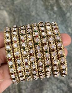Pack Of 8 Bangles