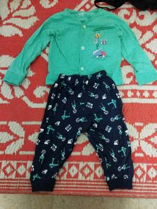 Green Baby Boy Dailu Wear Set... T Shirt With Pant... 6-12 Month Baby.. Unisex Cloth...in Cash 40 Rs...