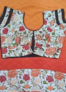 New Saree H Redi Blouse K Sath