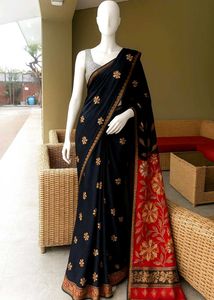 🖤Elegant Black Floral Embroidered Saree✨