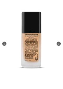 Lakme Invisible Finish Foundation 05