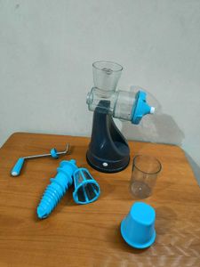 Senso Brand New Juicer