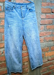 Light blue wide-leg jeans.