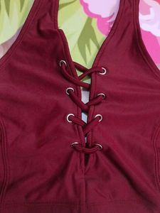 (1200)Burgundy Halter Lace-Up Top