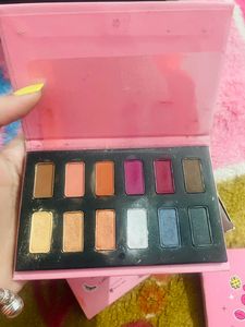 Combo 1 Highliters,eyeshadow Kit