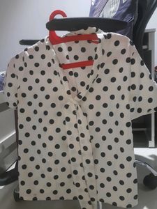 New Polka Dot White Top With Tie