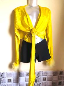 BOGO🎁Buy One Get 1 Free🎁Yellow Tie-Front Top