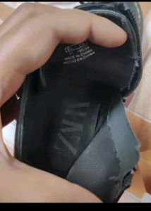(Zara) Branded Boots For Kid..