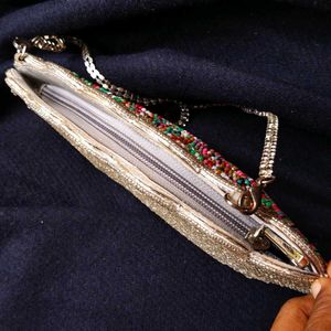 👝Elegant Embedded Clutch 🥟 Sea Shell Shape