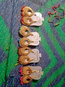 Colorful beaded fashion earrings