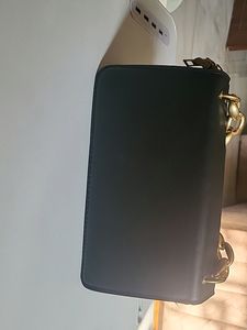 Black Handbag With Sling