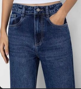 Dark Wash Straight Leg Jeans