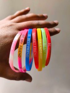 Set Of 7 Premium Friendship Rubber Bands
