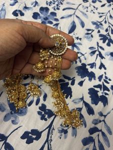 Ear Accessory with kanchain
