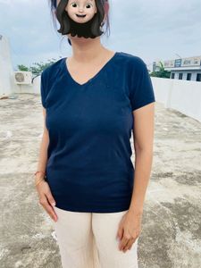 Black Tshirt