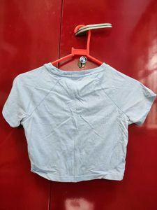 Cool Graphic Crop Top
