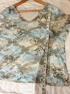Vintage Print V-Neck Top