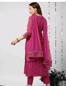New/Unused Foil Print Kurta Pant Dupatta Set