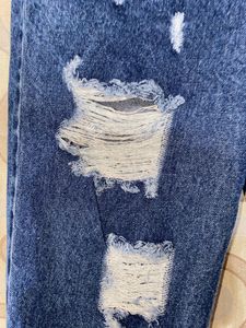 Jeans scrapped pant
