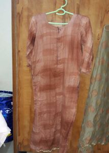 Pakistani Kurti With Dupatta Set