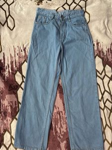 Wide Leg Light Wash Jeans