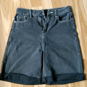 Woman Denim Short