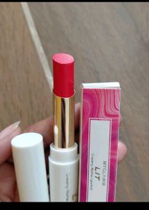 MyGlamm LIT Lipstick Bloody Mary