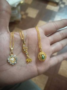 beautiful different pendants with chain 💝