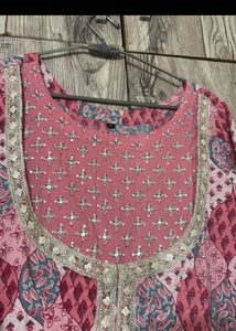 Elegant Pink Kurta Set