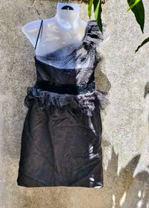 6.23.2 SEXY ONE SIDED BLACK DRESS