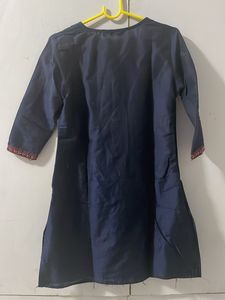 Floral Embroidered Kurta
