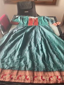 Embroidery Kurthi