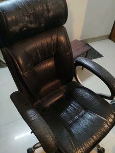 Executive Leather Office Chair