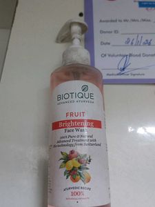 Biotique Fruit Brightening Face Wash