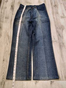 Sexy Vintage Bootcut Jeans Size 28